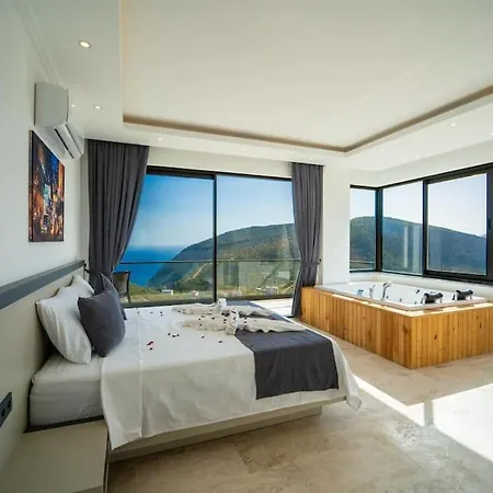 Lueks Tatil Villasi Oezel Havuzlu Horyes كاس