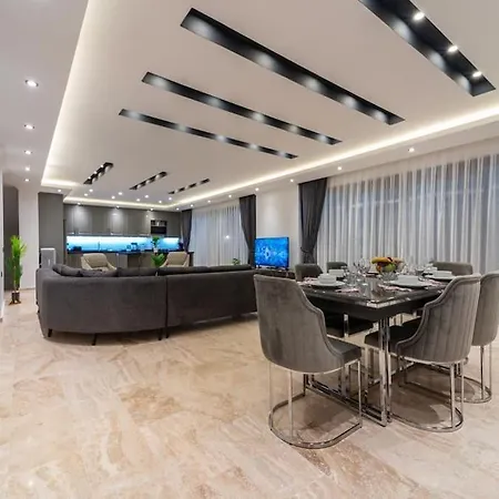 Lueks Tatil Villasi Oezel Havuzlu Horyes فيلة