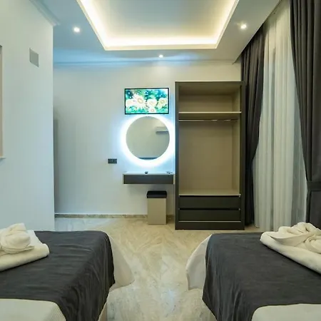Lueks Tatil Villasi Oezel Havuzlu Horyes