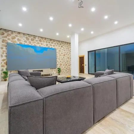 Lueks Tatil Villasi Oezel Havuzlu Horyes *