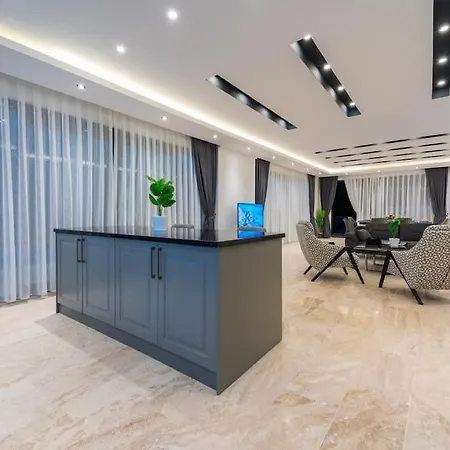 Lueks Tatil Villasi Oezel Havuzlu Horyes 卡斯