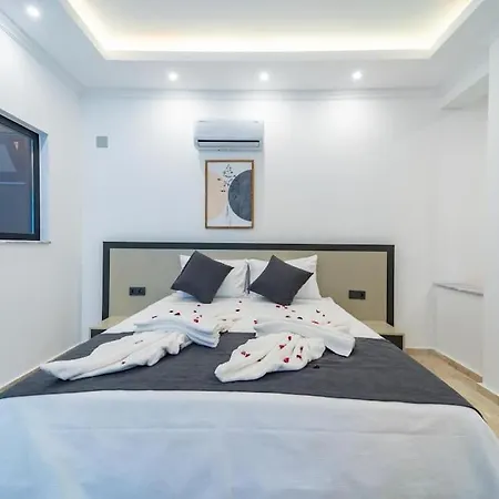 Lueks Tatil Villasi Oezel Havuzlu Horyes 别墅 *