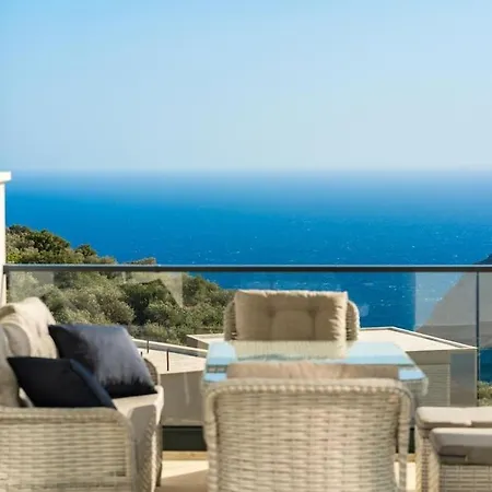 Lueks Tatil Villasi Oezel Havuzlu Horyes *